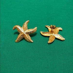 Goldtone starfish earrings